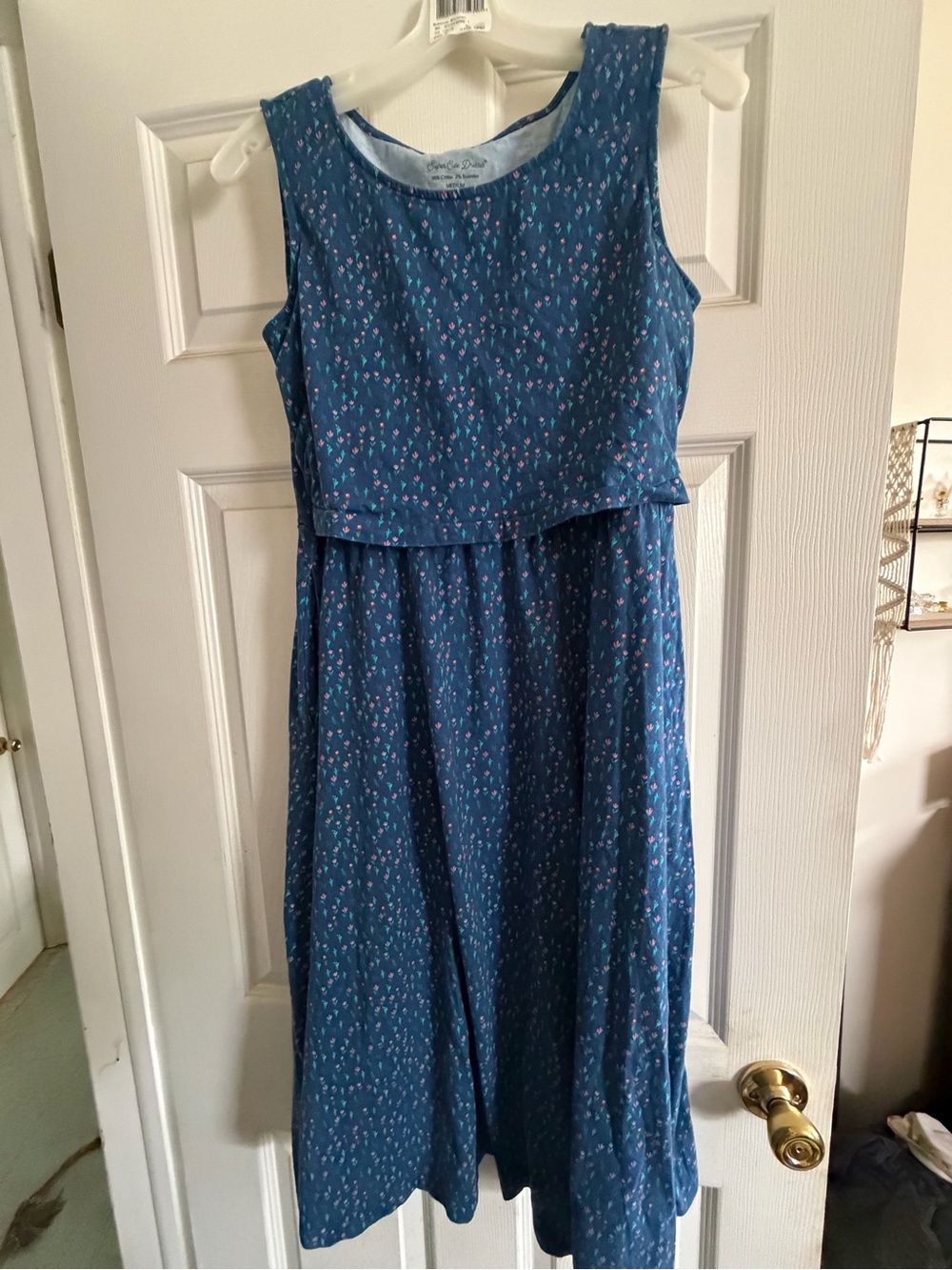 Super Cute Dresses by Ringger